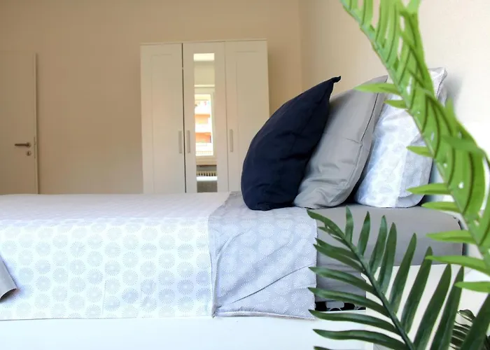 Apartment Cozy With Free Parking & Close To Lugano