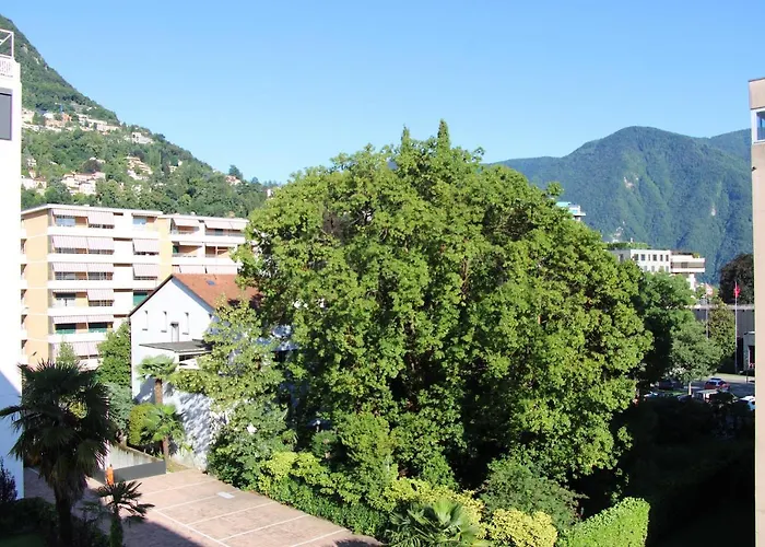 Cozy With Free Parking & Close To Lugano